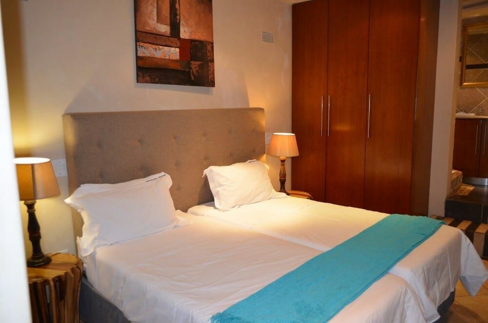 Фото Elizabeth Manor