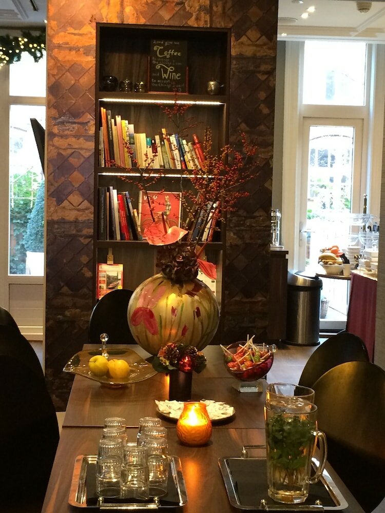 Фото Apple Inn Hotel