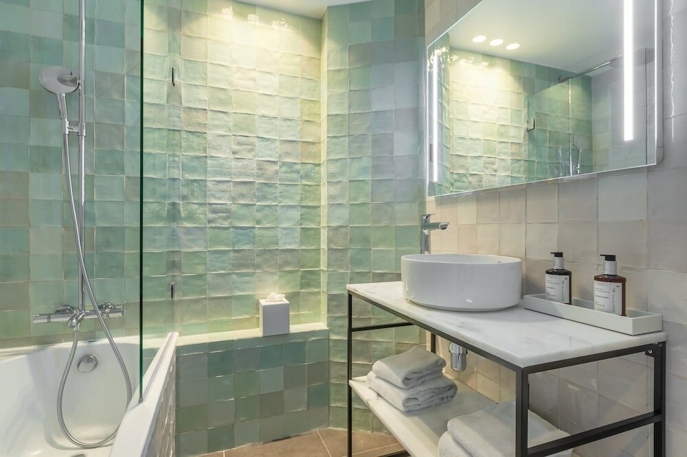 Фото Voco Paris Montparnasse, an Ihg Hotel