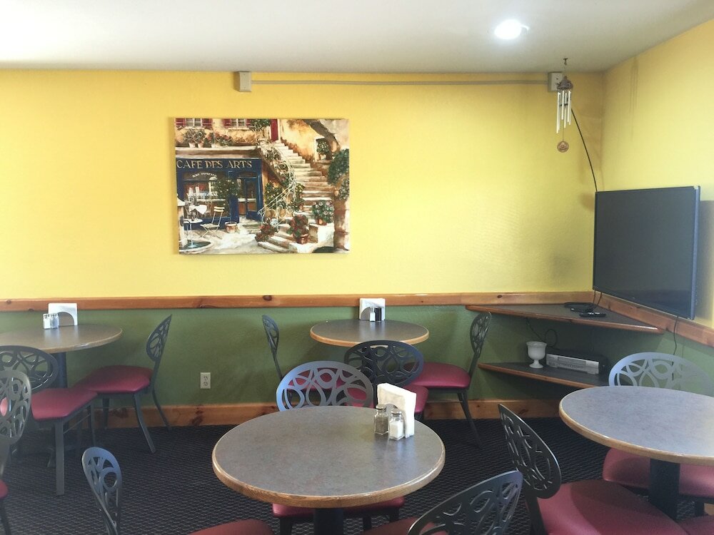 Фото Americas Best Value Inn Garden City