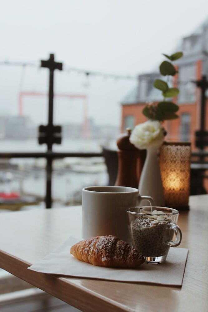 Фото 91792341923