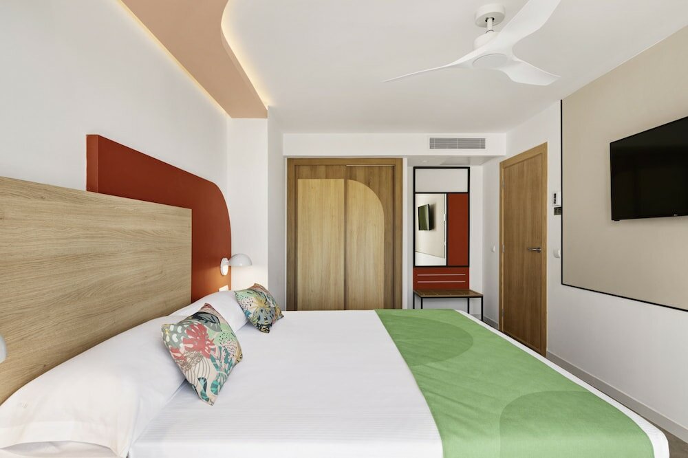 Фото Hotel Riu Concordia