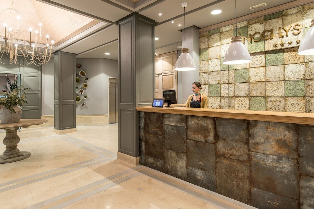 Фото отеля 1