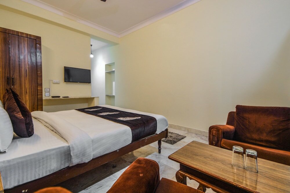 Фото Hotel Vinayakam