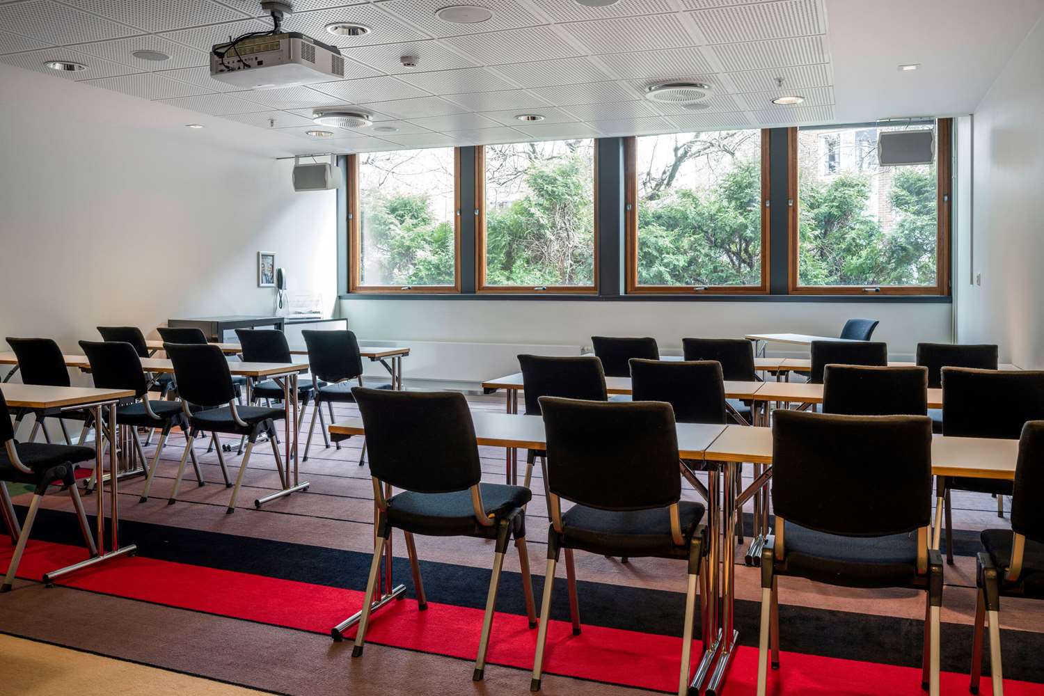 Фото Quality Hotel 33