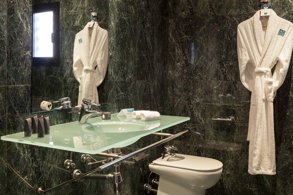 Фото B&b Hotel Zaragoza Los Enlaces Estacion