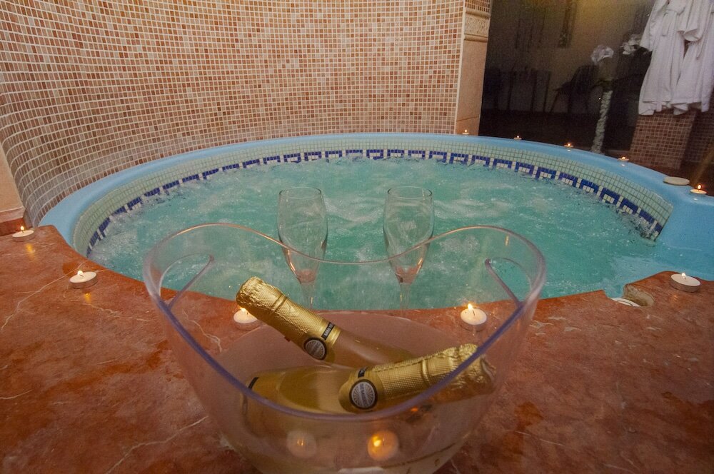 Фото Hotel El Tejar