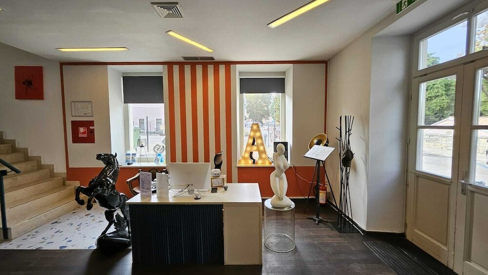 Фото Hotel Amfiteatar