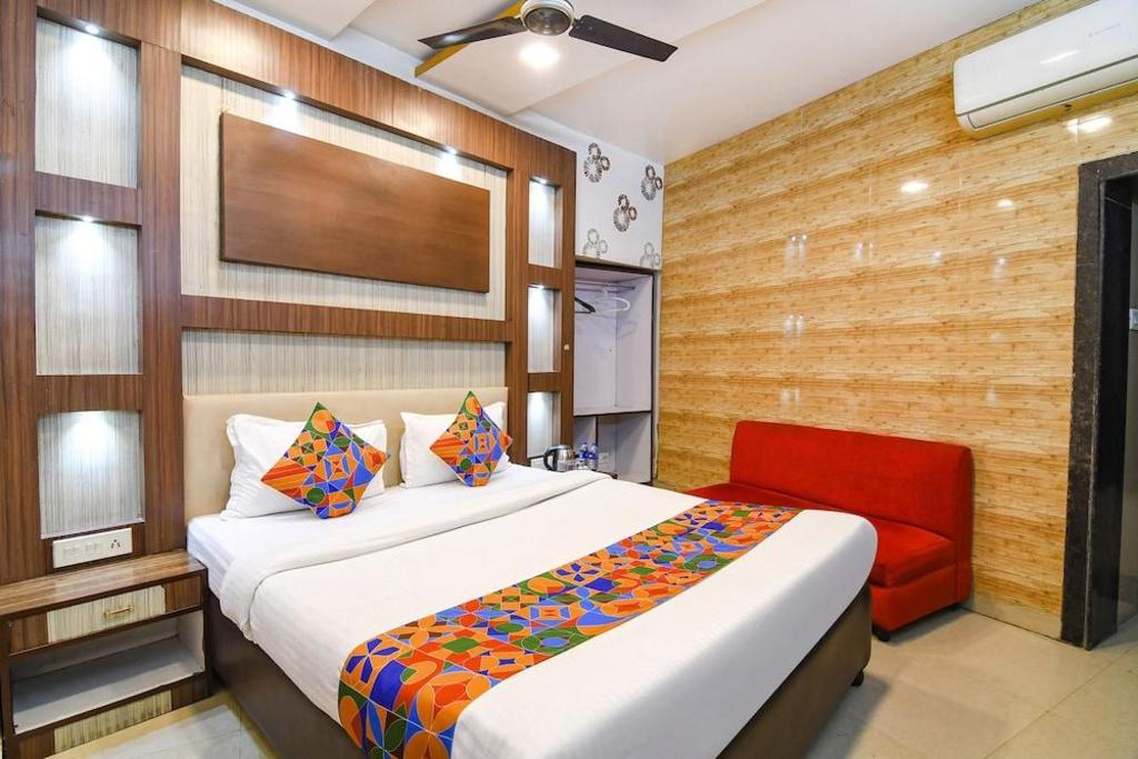 Фото Hotel Diamond Suites
