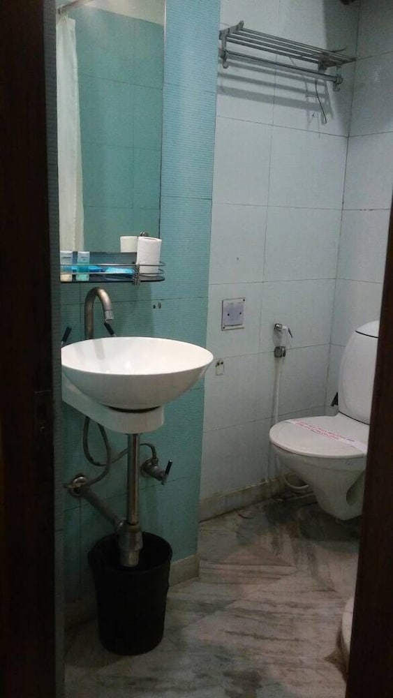 Фото The Pearl Hotel, Kolkata