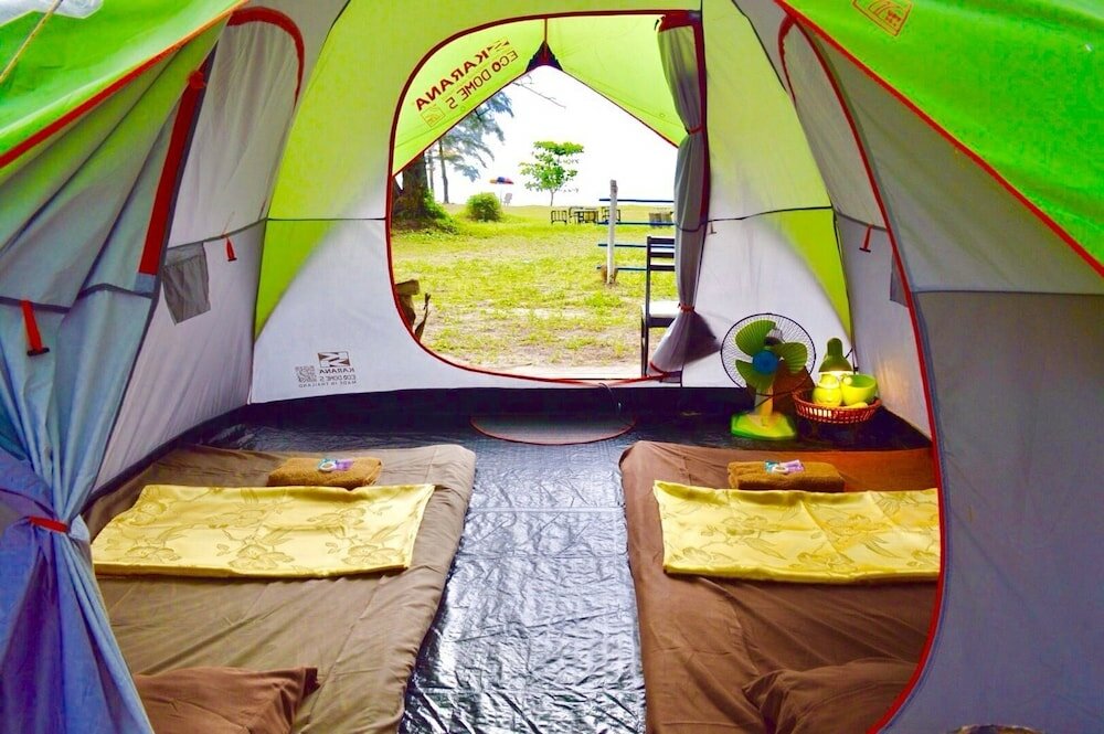 Фото Micky Monkey Beach Hotel Phuket Maikhao Thailand