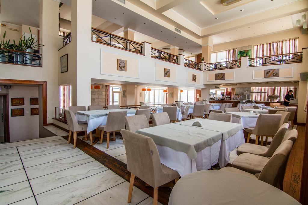 Фото Hermes Hotel