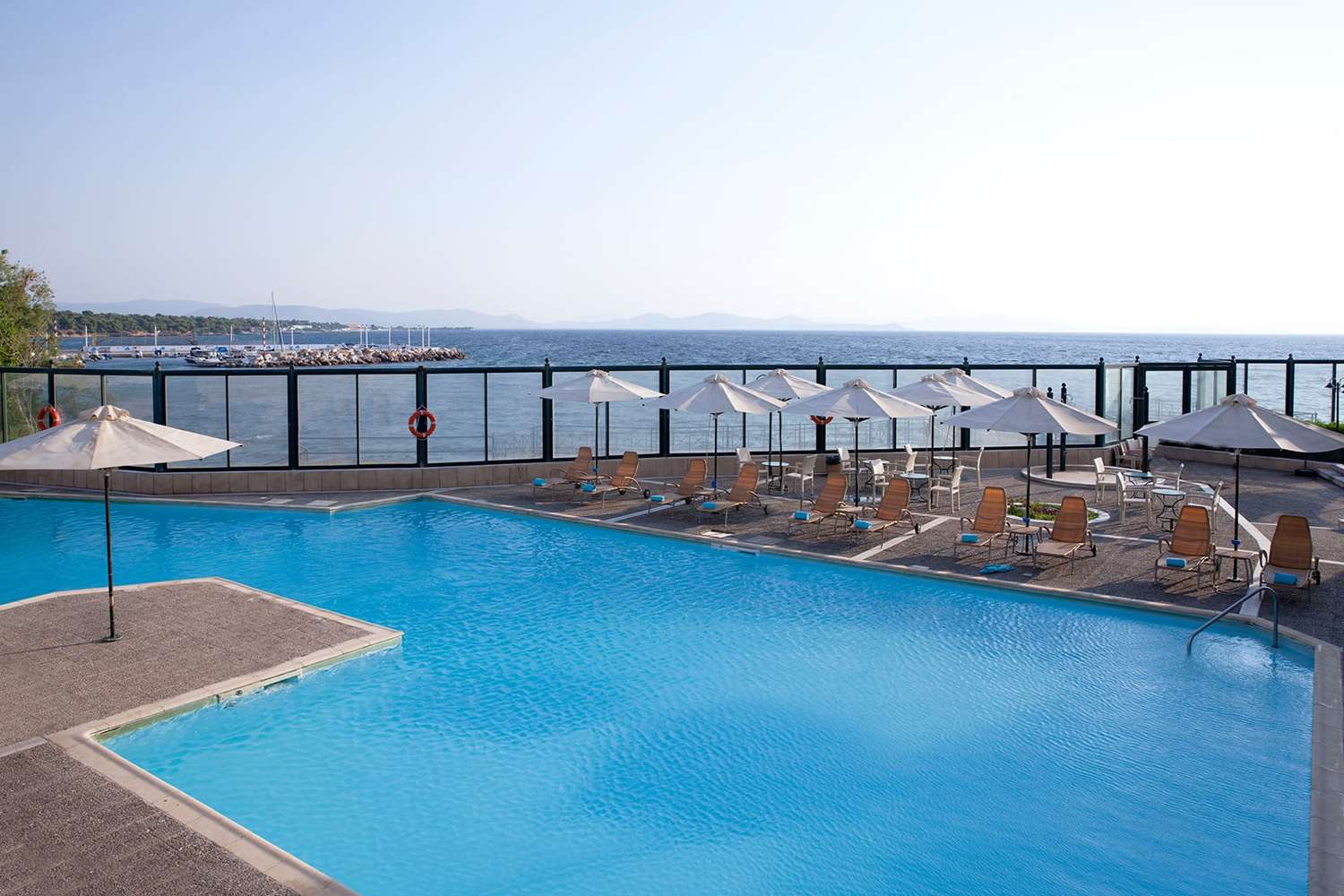 Фото Zeus Essence Ramada by Wyndham Athens