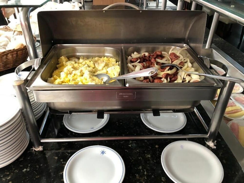 Фото Tropical Barra Hotel