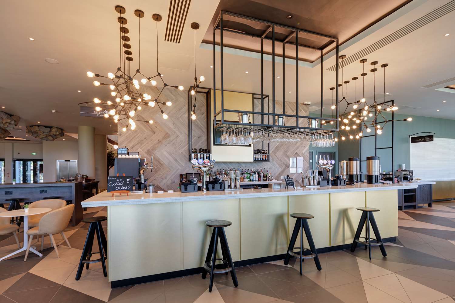 Фото Hilton Garden Inn Doncaster Racecourse