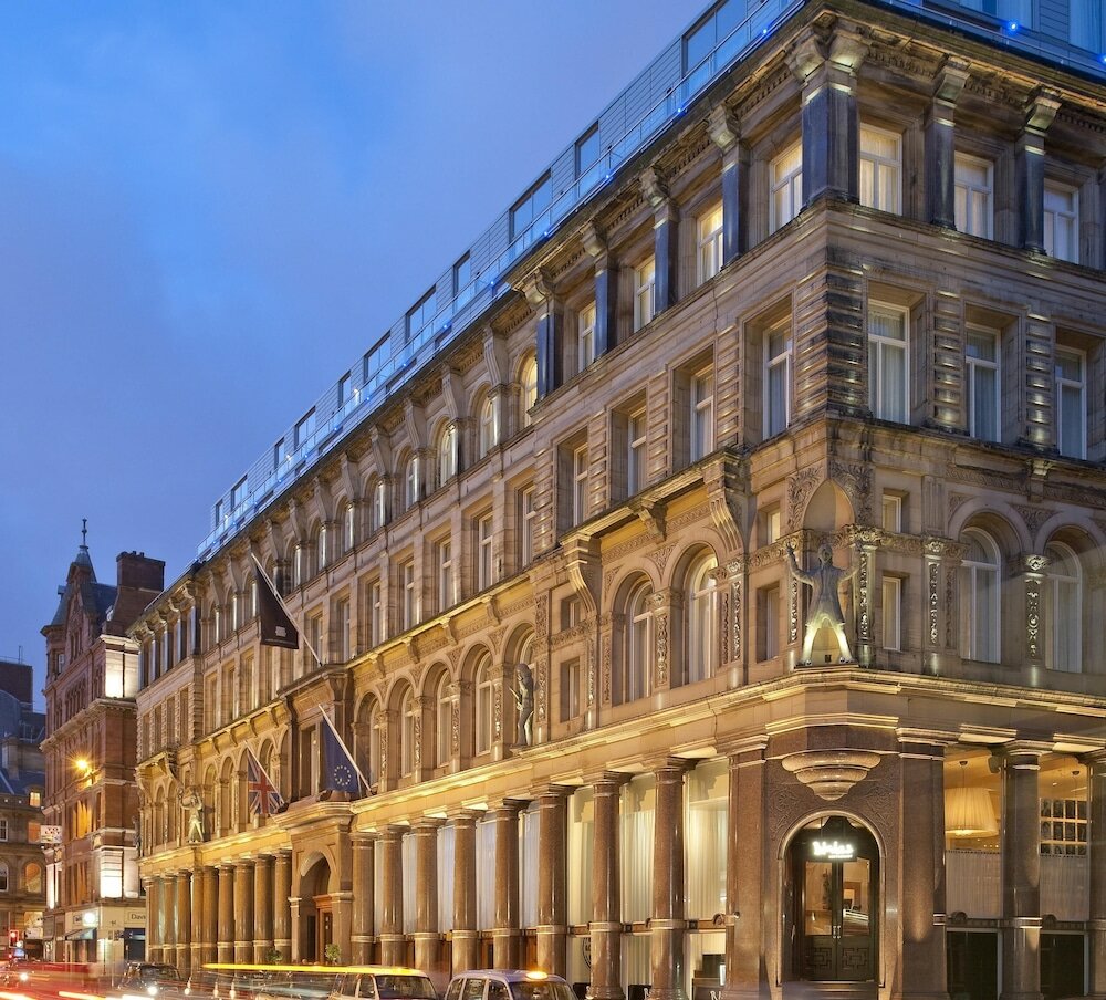 Фото Hard Days Night Hotel