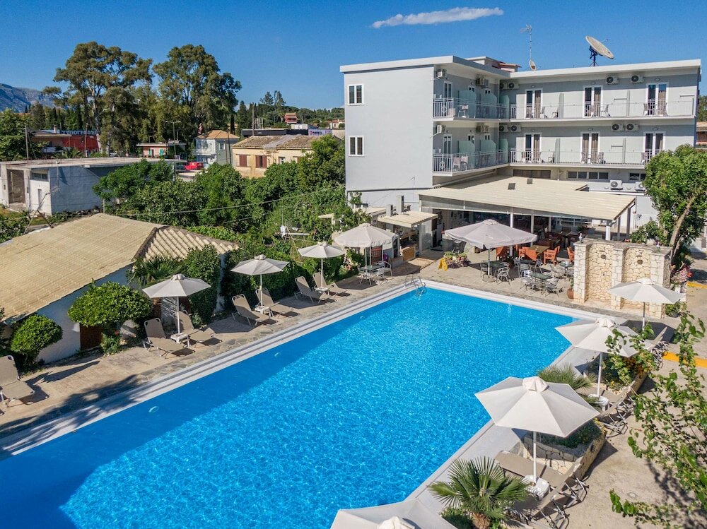 Фото Angela Hotel and Apartments