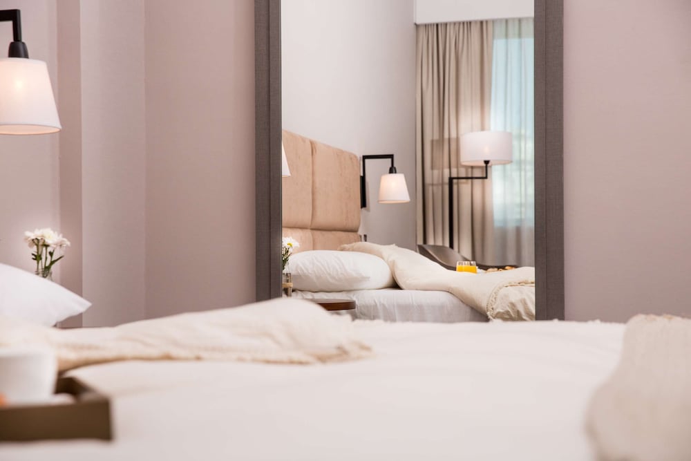 Фото Howard Johnson Plaza Buenos Aires