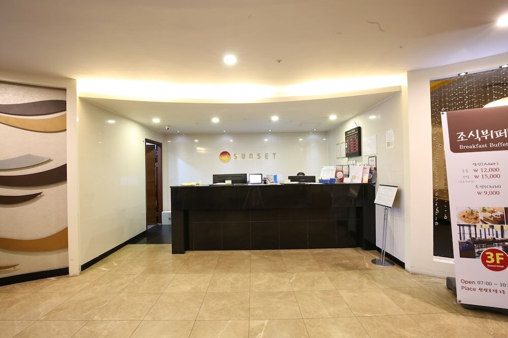 Фото Sunset Business Hotel