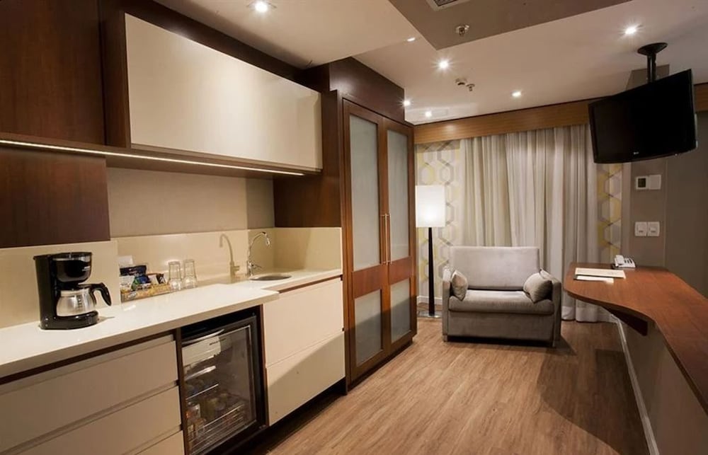 Фото Bourbon Ibirapuera Convention Hotel