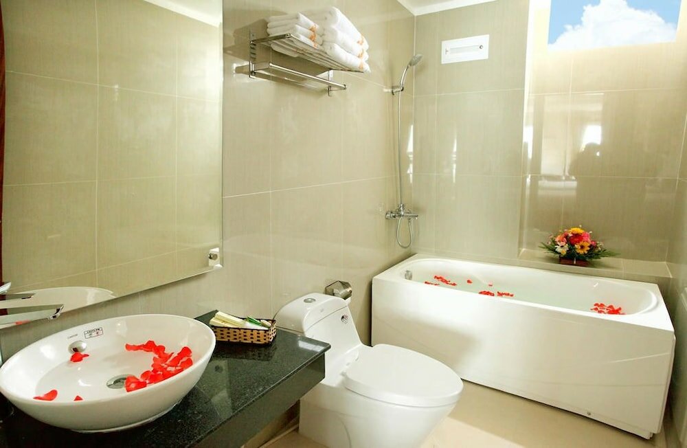 Фото Golden Summer Hotel