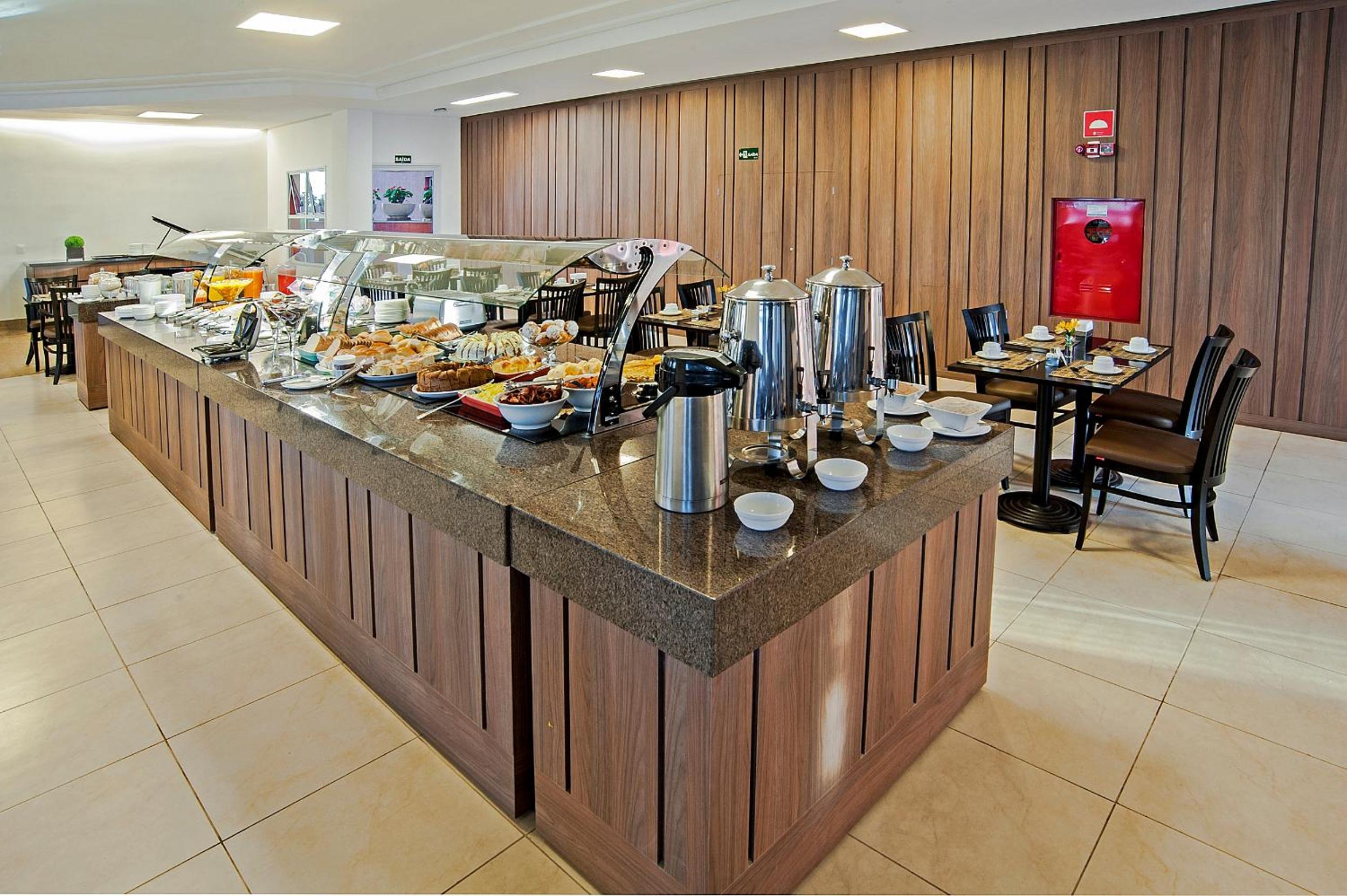 Фото The Hill Executive