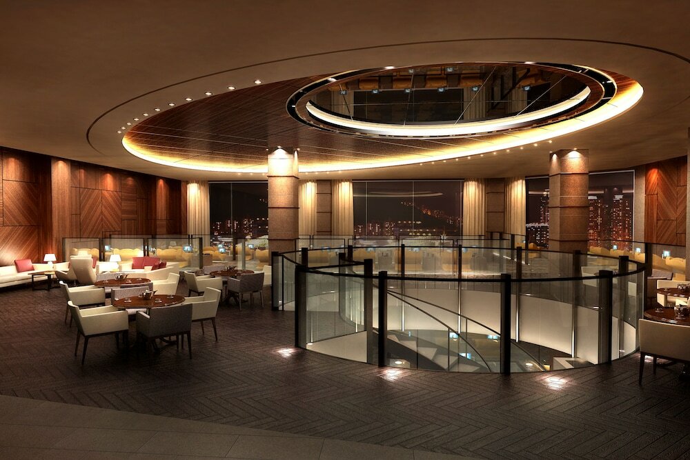 Фото The Riverside Hotel