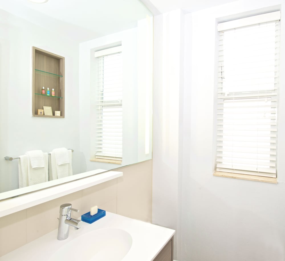 Фото Blue Moon Hotel