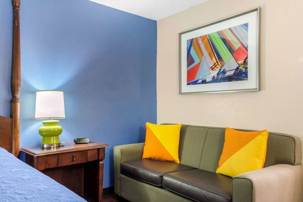 Фото Rodeway Inn near Ft Huachuca