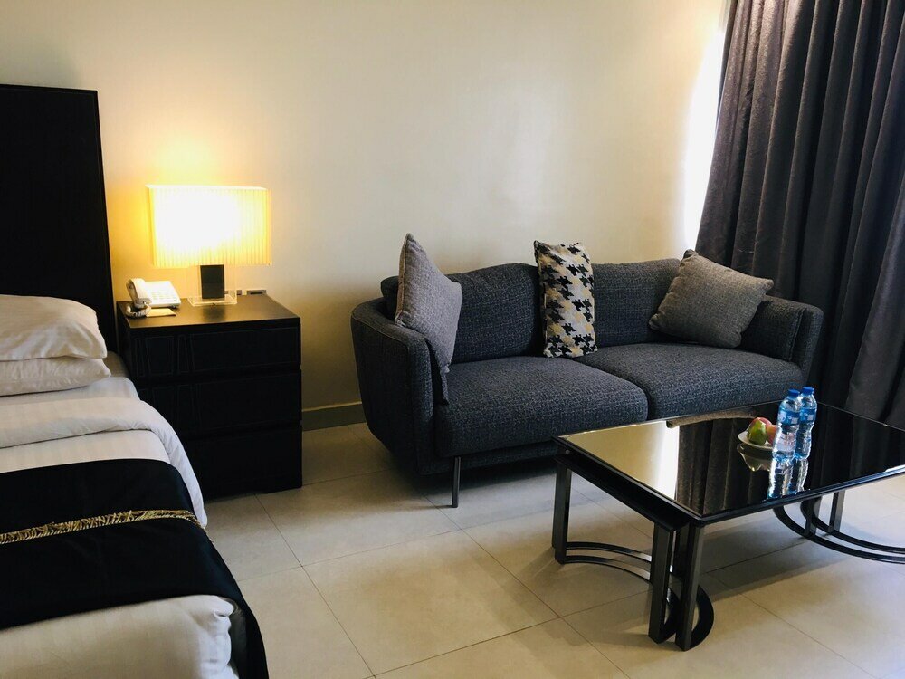 Фото Summerset Continental Hotel Maitama