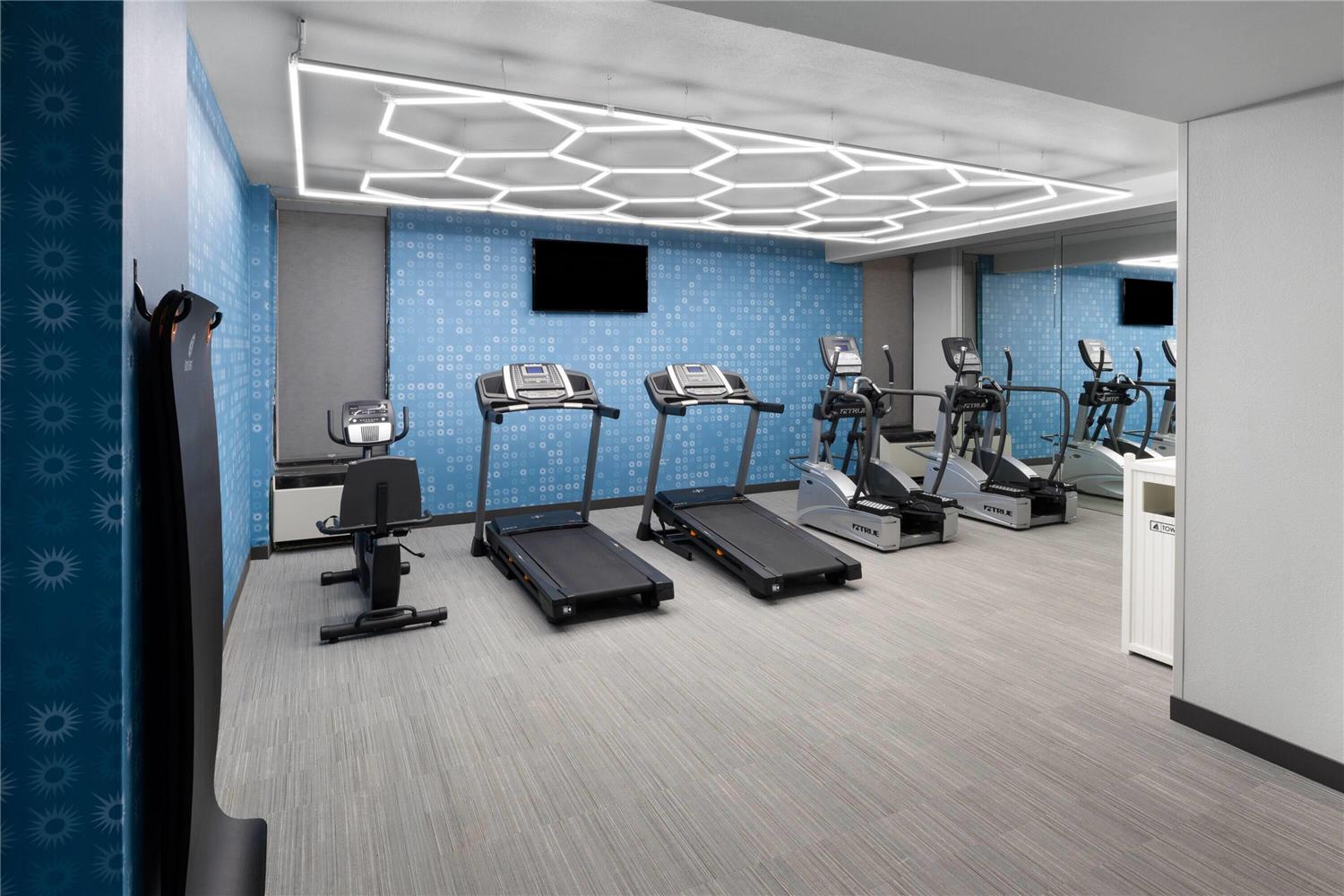 Фото La Quinta Inn & Suites by Wyndham Houston Stafford Sugarland