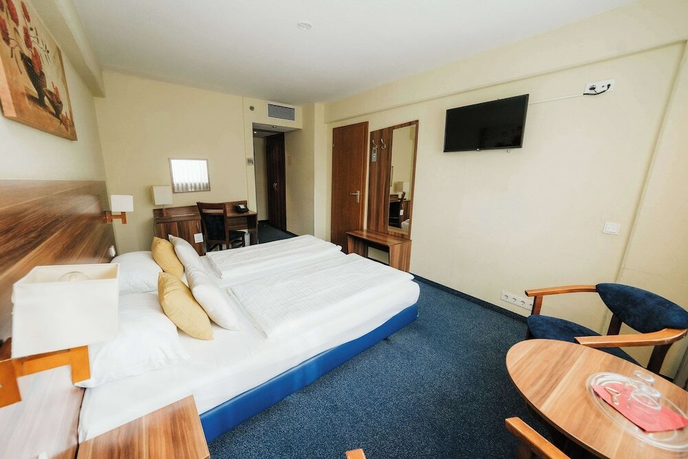 Фото Savoy Hotel Frankfurt