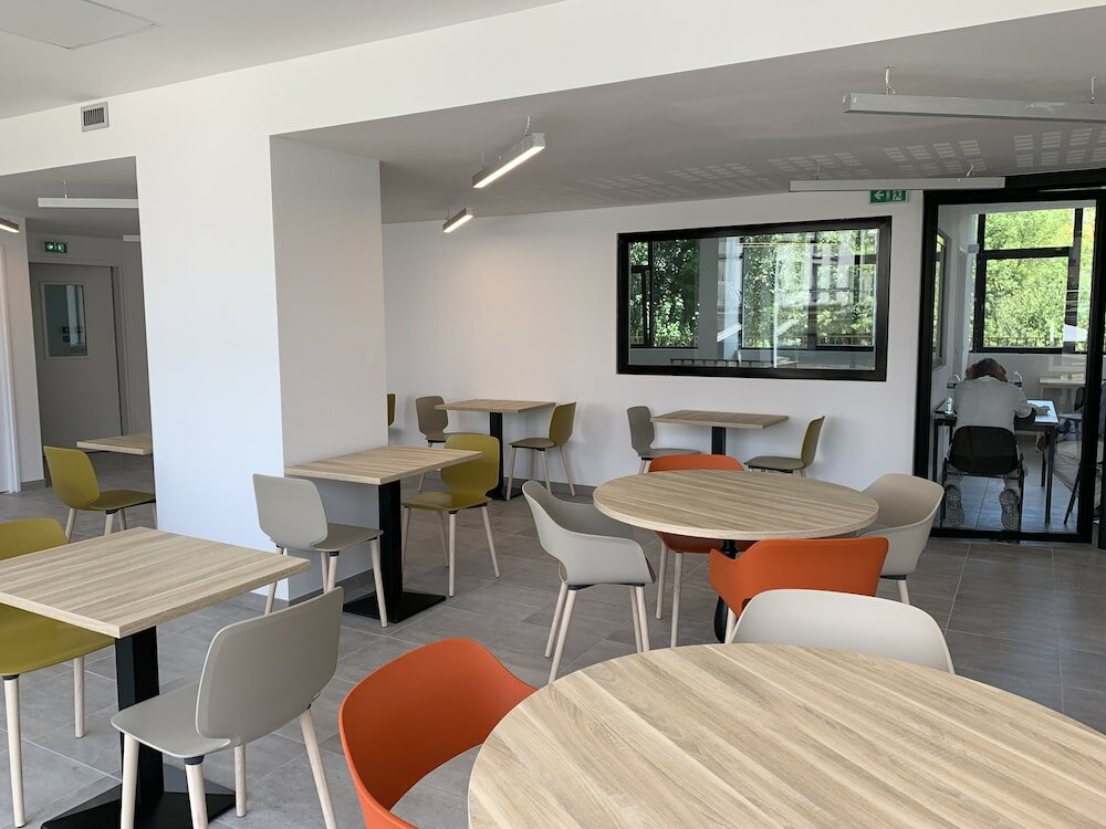 Фото Moov'Appart Hotel Clichy