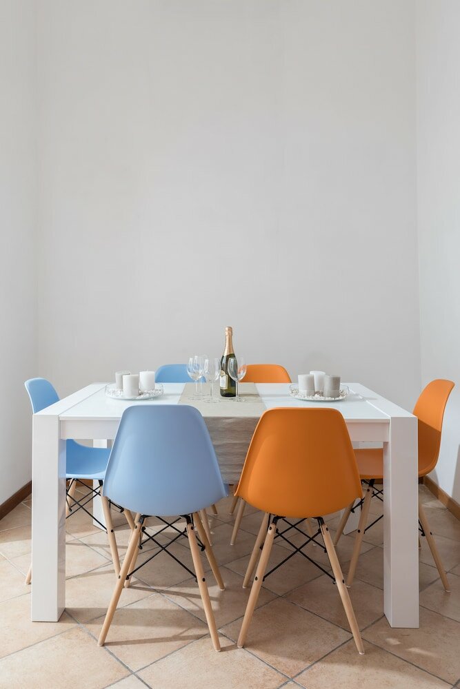 Фото A World Aparts - 40 Sforza