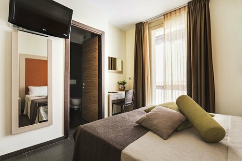 Внешний вид отеля Hotel 33 Baroni в Галлиполях, фото 3