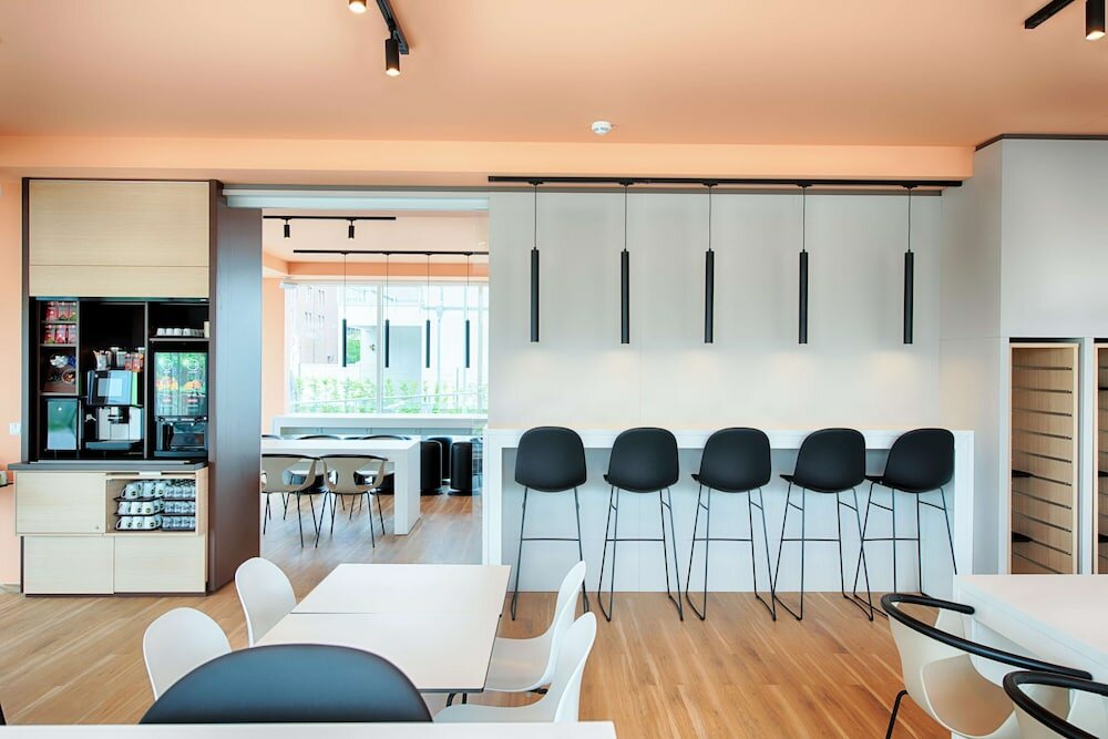 Фото B&b Hotel Rostock-Hafen