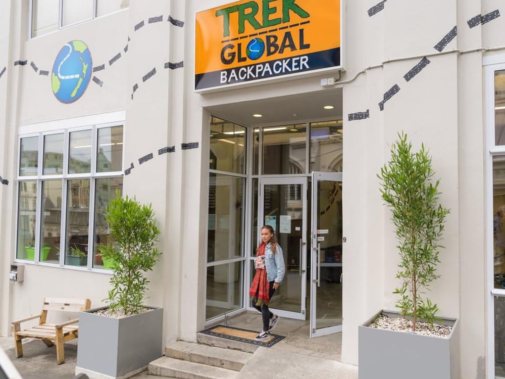 Фото Trek Global Backpackers