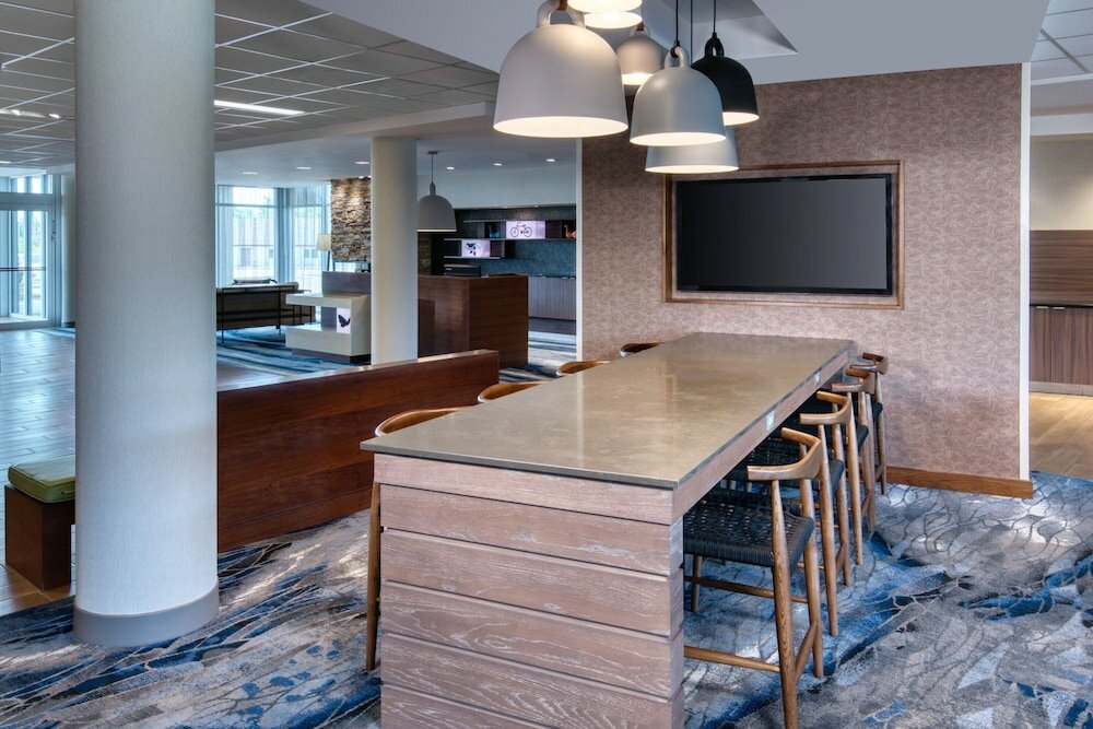 Фото Fairfield Inn & Suites by Marriott Moncton