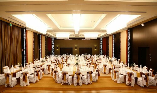Гостиница Four Points by Sheraton Kecskemet Hotel & Conference Center в Кечкемете