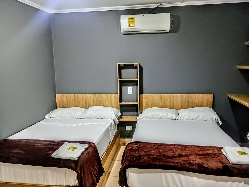 Фото Hotel Ruiseñor