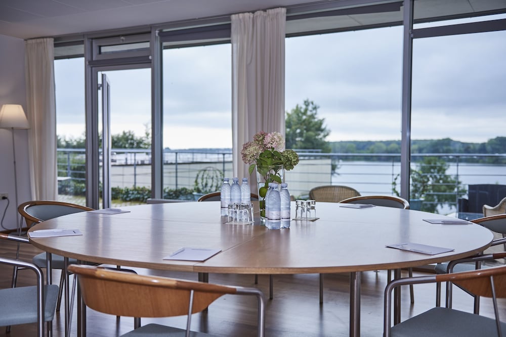 Фото Hotel Christiansminde