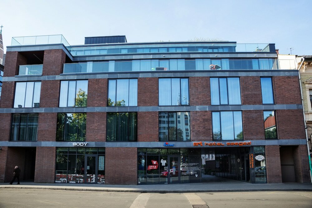 Фото Art Hotel Szeged