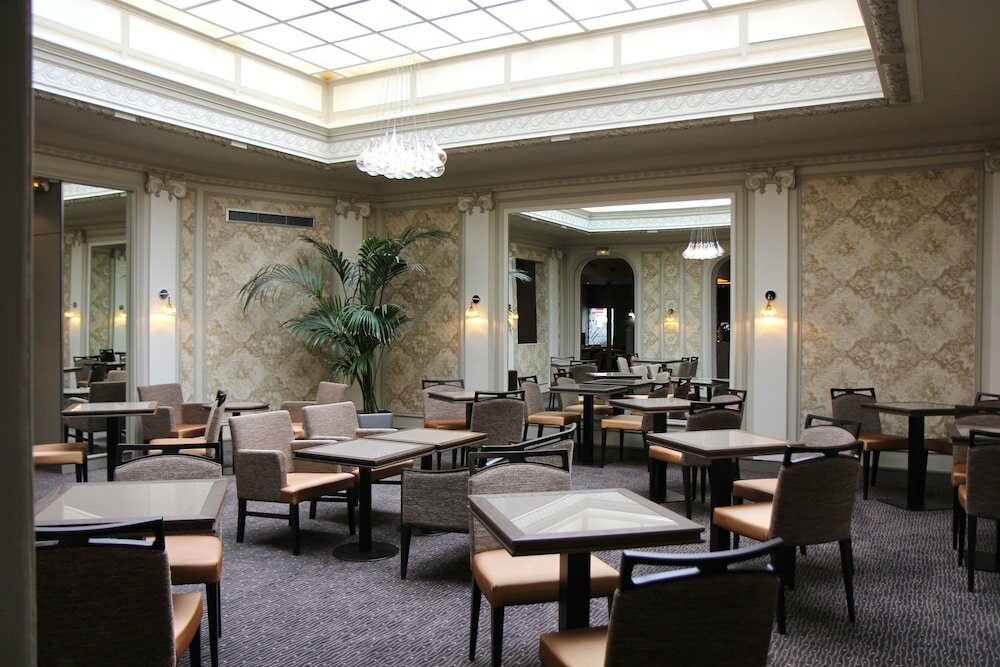 Фото Hôtel Littéraire Le Swann BW Premier Collection