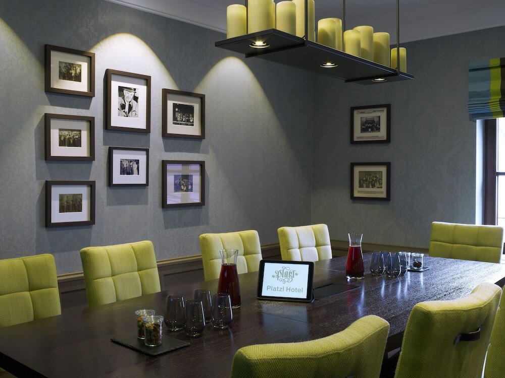 Фото Platzl Hotel