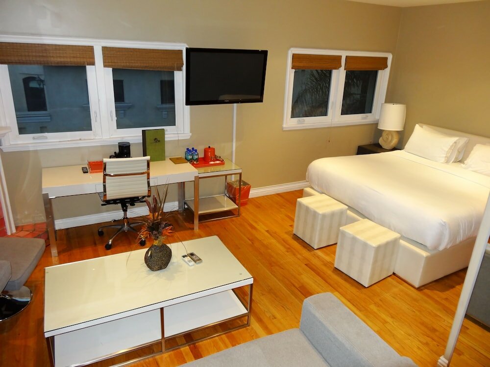 Фото Balboa Inn, On the Beach