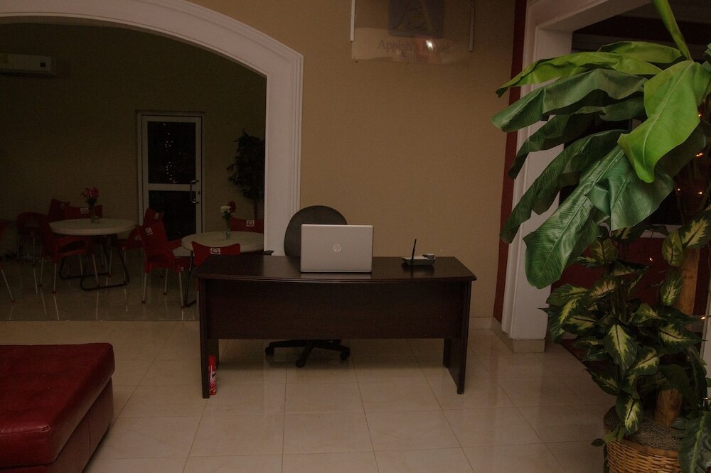 Фото Appiah's Royal Suites