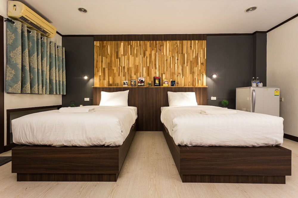Фото Phimai Paradise Hotel
