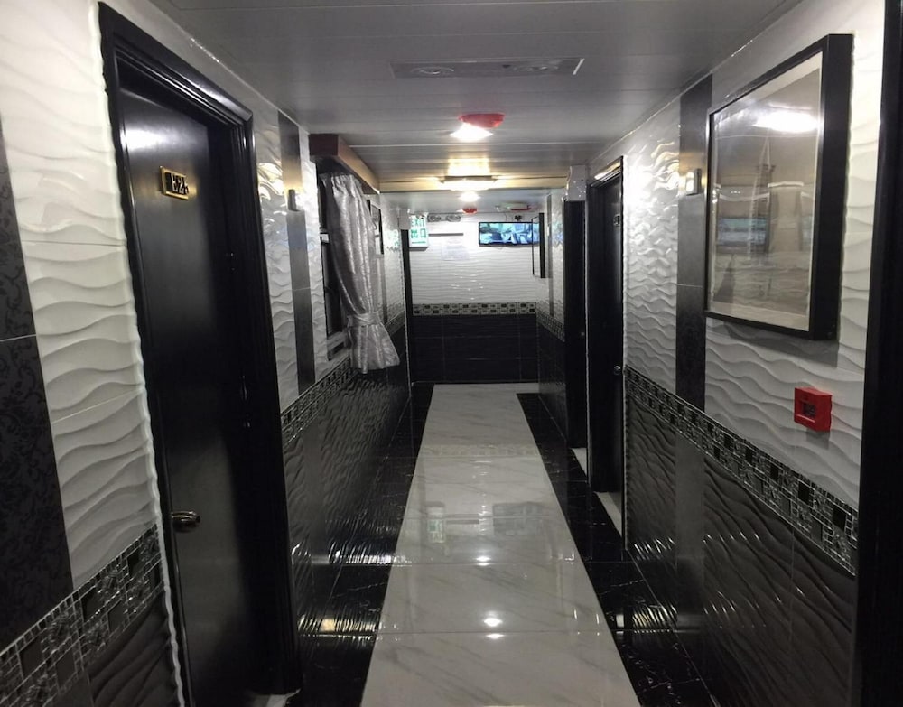 Фото Hotel Skystar