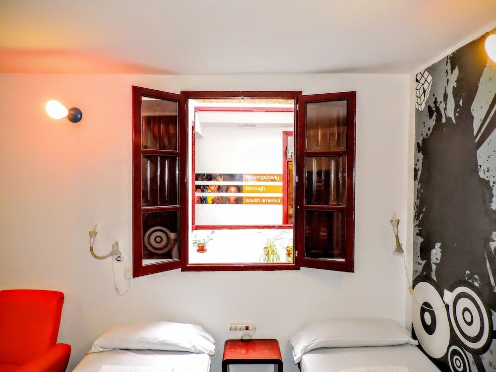 Фото Hôme Youth Hostel Valencia