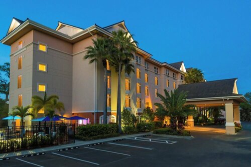 Внешний вид отеля Fairfield Inn & Suites by Marriott Clearwater в Клеруотере, фото 1